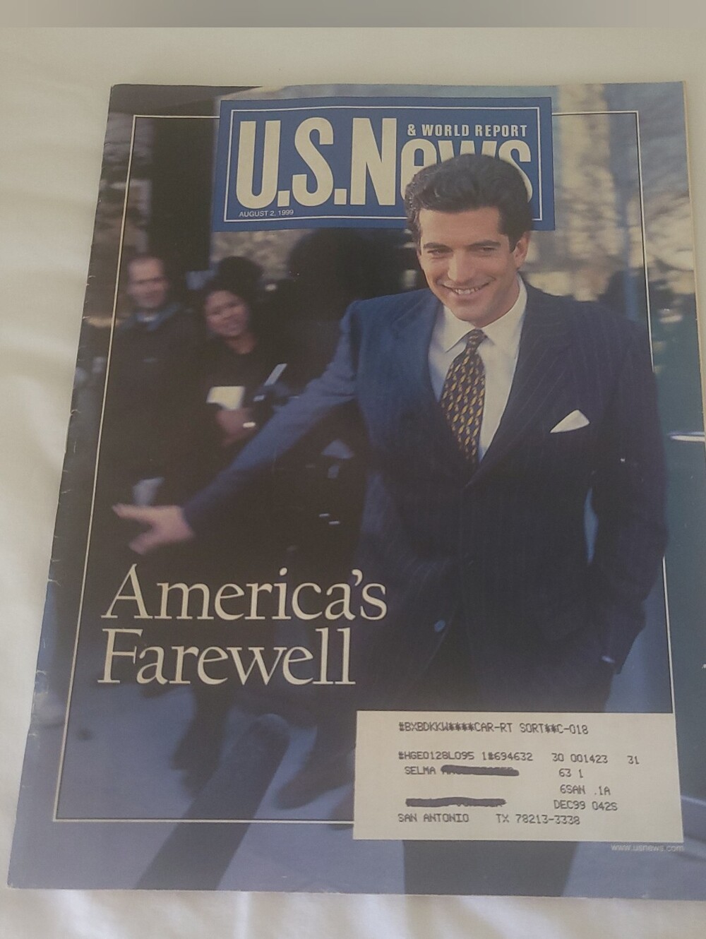 Vintage 1999 U.S. News & World Report – JFK Jr. Commemorative Issue 🇺🇸
